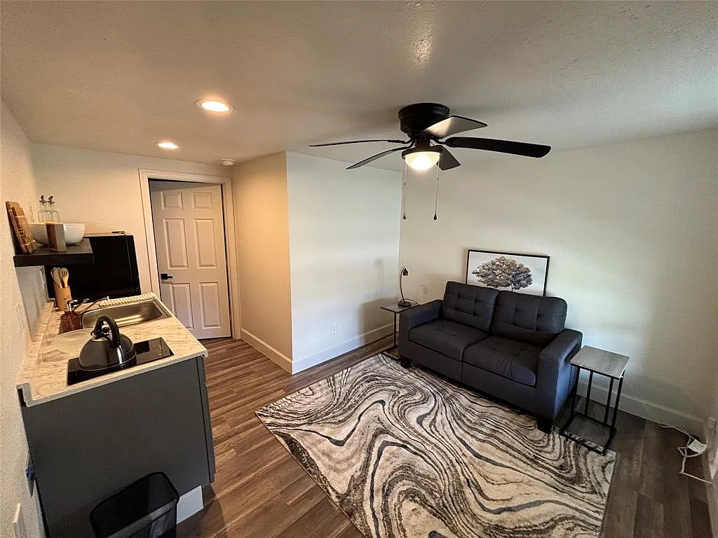 Eastwood Street Apartments 12